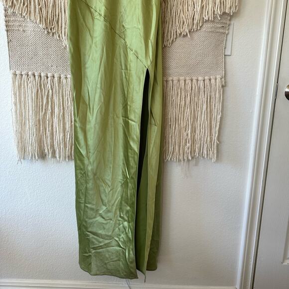 Nicholas Duna Gown - Picture 6 of 9